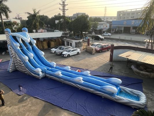 বড় তরঙ্গ দীর্ঘ পুল সঙ্গে inflatable জল স্লাইড নীল রঙ