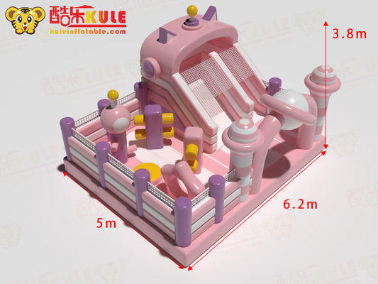 ছোট inflatable বাণিজ্যিক Bouncy কাসল ইনডোর খেলার মাঠ গোলাপী & সাদা