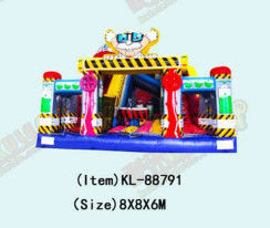 কাস্টমাইজড আইপি রঙিন শিশু মজা পার্ক Inflatable স্লাইড Bouncy