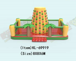 ফুলে ওঠা রক ক্লাইম্বিং: একটি মজাদার আউটডোর অ্যাডভেঞ্চার খেলার মাঠ গ্রীষ্মমন্ডলীয় পাম গাছ